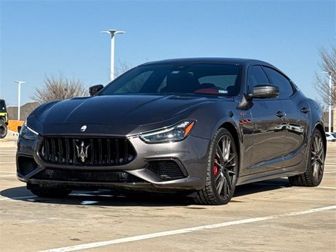Used 2023 Maserati Ghibli Trofeo image 23