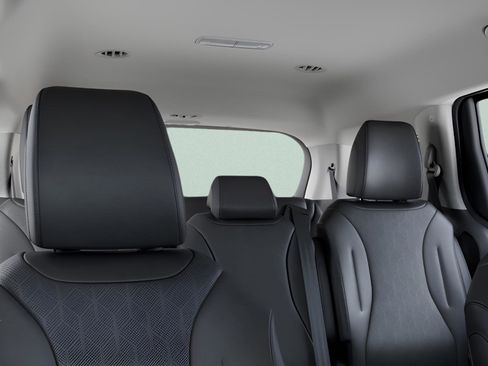 New 2026 Kia Carnival EX image 27