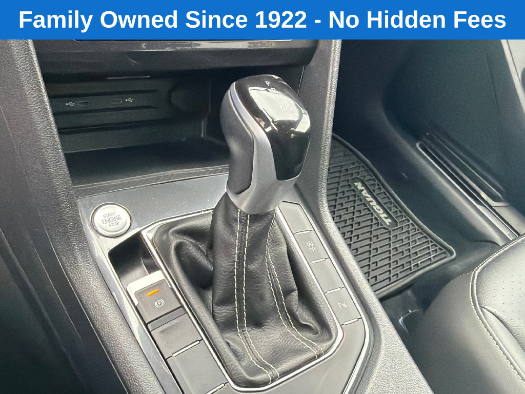 Used 2024 Volkswagen Tiguan SE R-Line FWD image 32