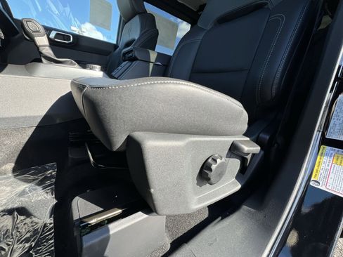 New 2026 Ford Bronco Big Bend image 14