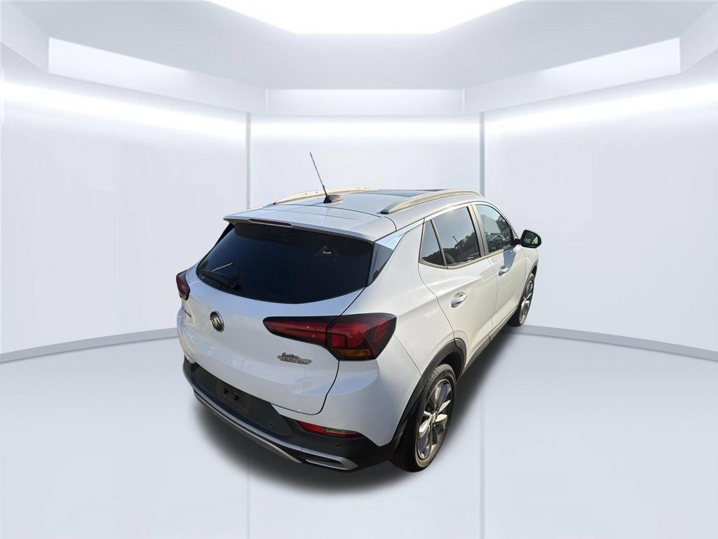 Used 2020 Buick Encore GX Select w/ Experience Buick Package AWD/4WD image 3