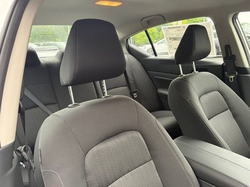New 2026 Nissan Altima 2.5 SV FWD image 28