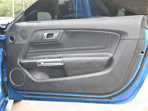 Used 2019 Ford Mustang GT Premium w/ Equipment Group 401A RWD image 22