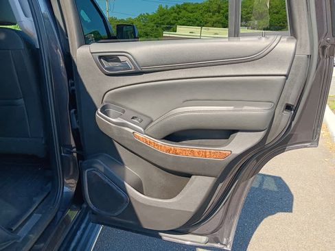 Used 2017 Chevrolet Tahoe Premier AWD/4WD image 33