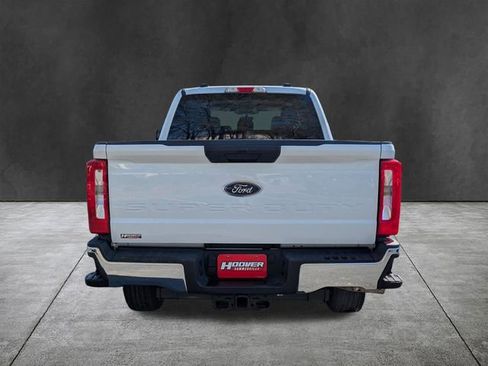 Used 2025 Ford F250 XLT image 5