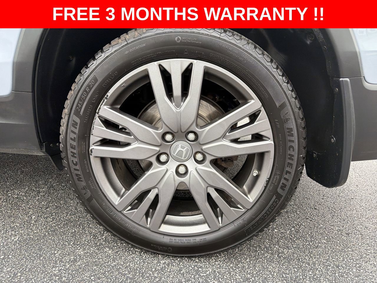 Used 2022 Honda Pilot Sport image 32