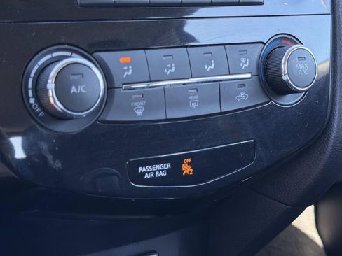 Used 2017 Nissan Rogue Sport S w/ S Appearance Package image 22