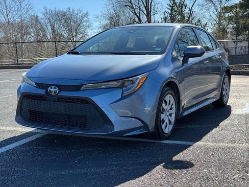 Certified 2022 Toyota Corolla LE image 10