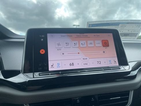New 2026 Volkswagen Atlas Peak Edition AWD/4WD image 19