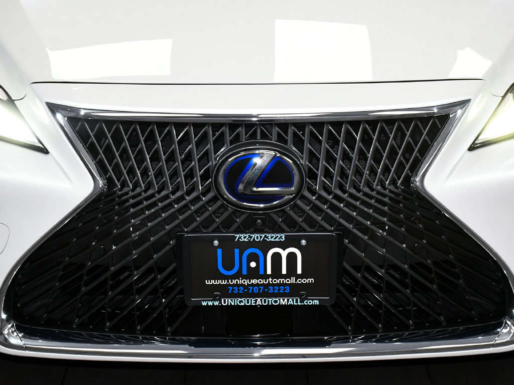 Used 2022 Lexus LS 500h AWD w/ Luxury Package image 82