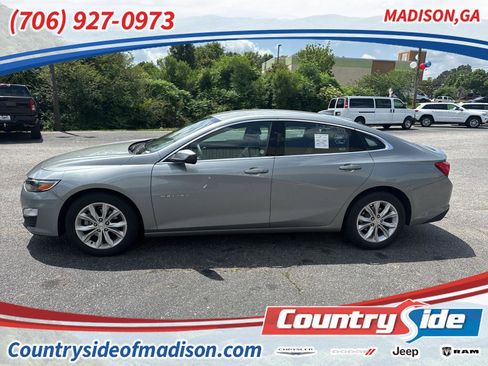 Used 2024 Chevrolet Malibu LT image 1