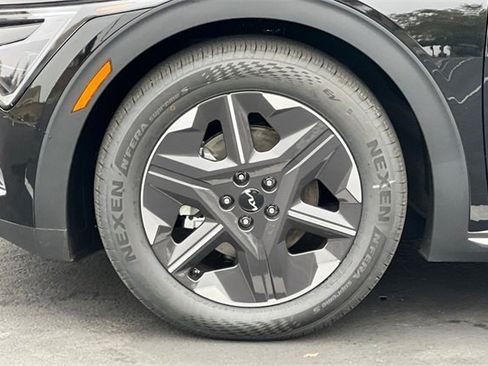 New 2025 Kia EV6 Light image 34