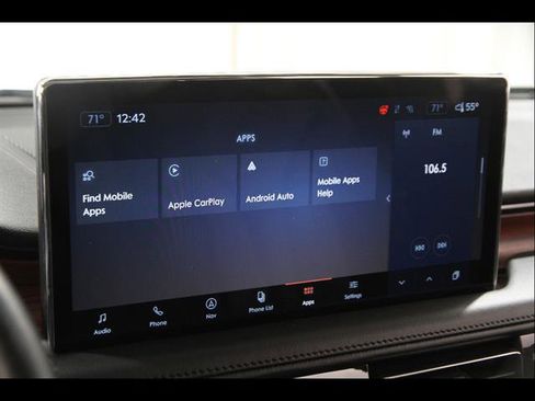 Used 2023 Lincoln Nautilus Reserve image 15