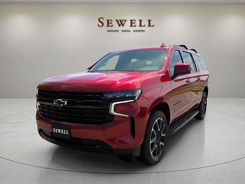 Used 2024 Chevrolet Suburban RST w/ Sport Performance Package AWD/4WD image 1