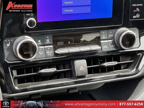 Used 2023 Toyota Highlander XSE AWD/4WD image 37
