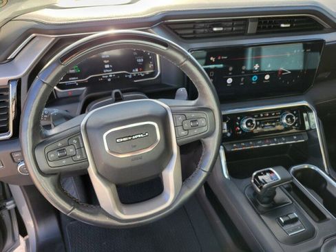 Used 2024 GMC Sierra 1500 Denali AWD/4WD image 15