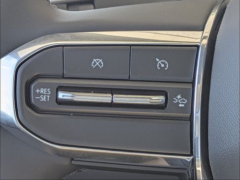 New 2026 GMC Canyon Elevation w/ Convenience Package RWD image 24