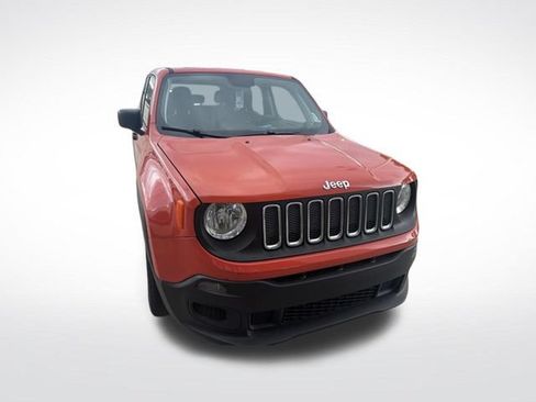 Used 2018 Jeep Renegade Sport w/ Power & Air Group AWD/4WD image 4
