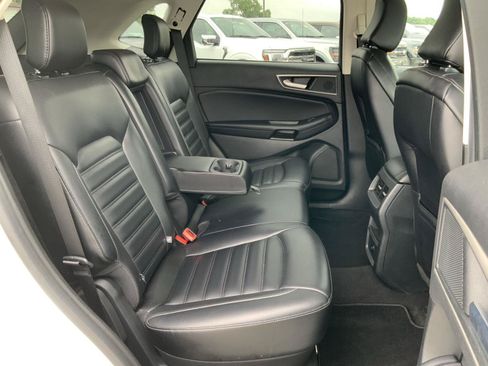 Used 2024 Ford Edge SEL AWD/4WD image 51