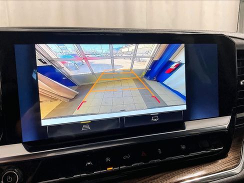 Used 2023 Chevrolet Silverado 1500 LT image 19