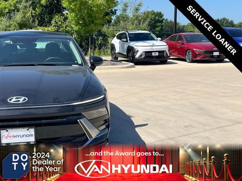 New 2025 Hyundai Sonata SEL image 3