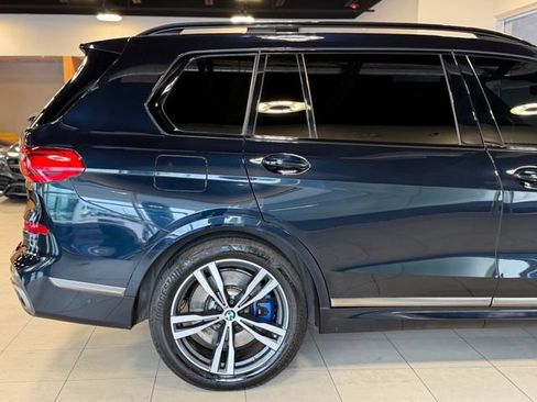 Used 2021 BMW X7 M50i AWD/4WD image 17