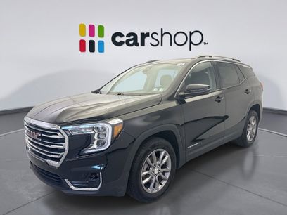 Used 2024 GMC Terrain SLT
