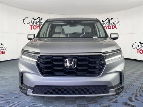 Used 2024 Honda Pilot EX-L image 3