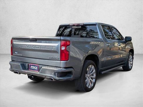 Used 2020 Chevrolet Silverado 1500 High Country w/ Technology Package image 2