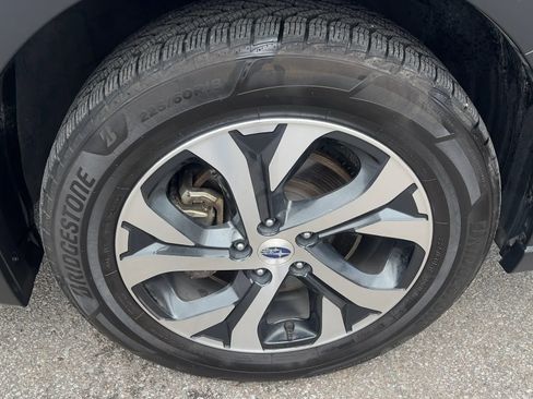 Used 2020 Subaru Outback Limited image 10