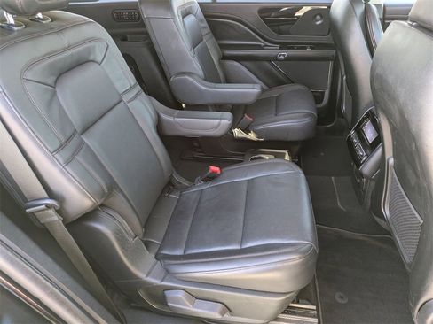 Used 2024 Lincoln Aviator Reserve image 21