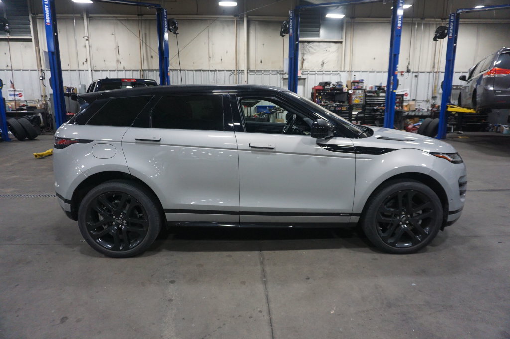 Used 2021 Land Rover Range Rover Evoque R-Dynamic HSE AWD/4WD image 23