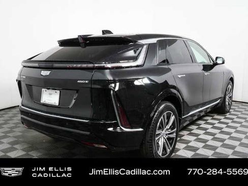 New 2026 Cadillac Lyriq Luxury RWD image 3