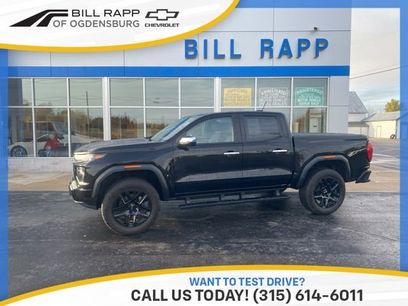 Used 2023 GMC Canyon Denali w/ Denali Black Edition