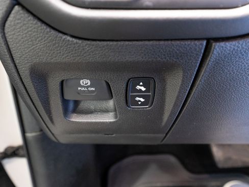 Used 2020 RAM 1500 Limited image 35