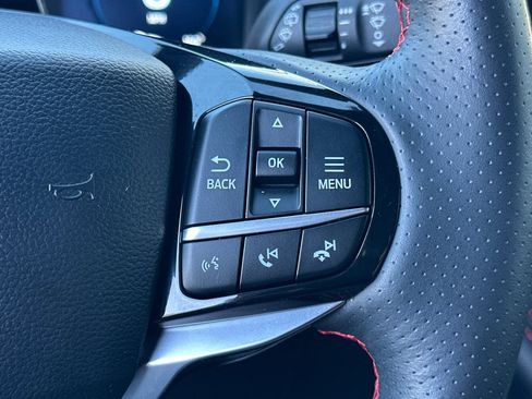 Certified 2025 Ford Explorer ST-Line w/ ST-Line Street Pack image 28