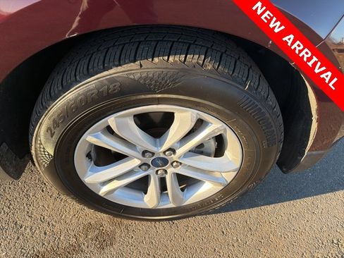 Used 2020 Ford Edge SEL image 14