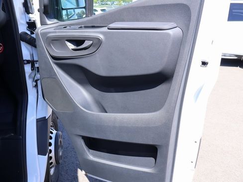 Used 2024 Mercedes-Benz Sprinter 3500 image 15