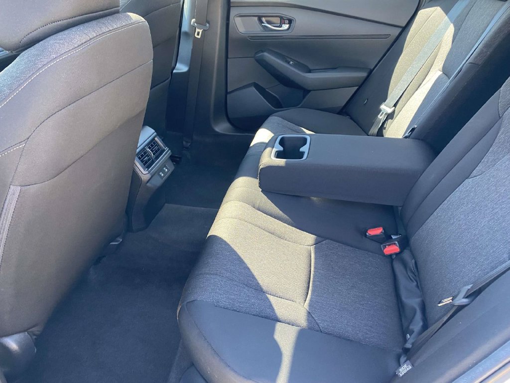 Used 2025 Honda Accord SE image 14