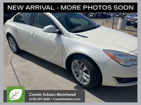 Used 2015 Buick Regal AWD image 1