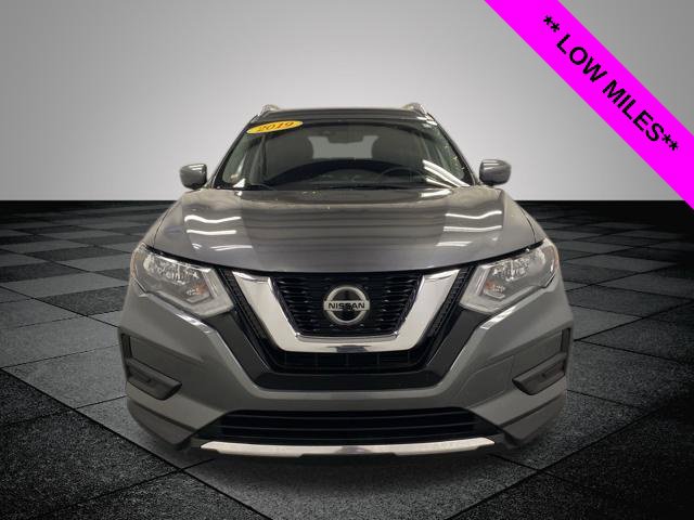 Used 2019 Nissan Rogue S w/ Special Edition Package AWD/4WD image 2