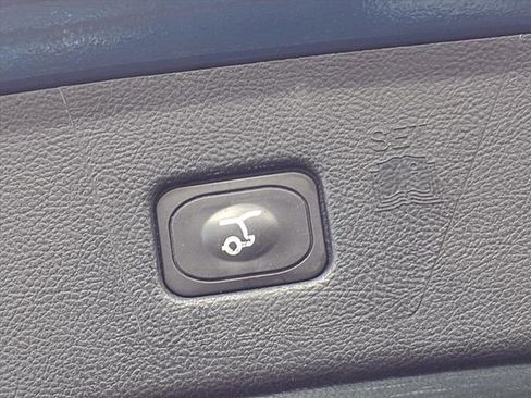 Used 2020 Ford Edge SEL w/ Convenience Package image 21