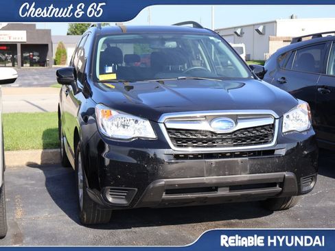 Used 2016 Subaru Forester 2.5i Premium w/ All-Weather Package AWD/4WD image 3