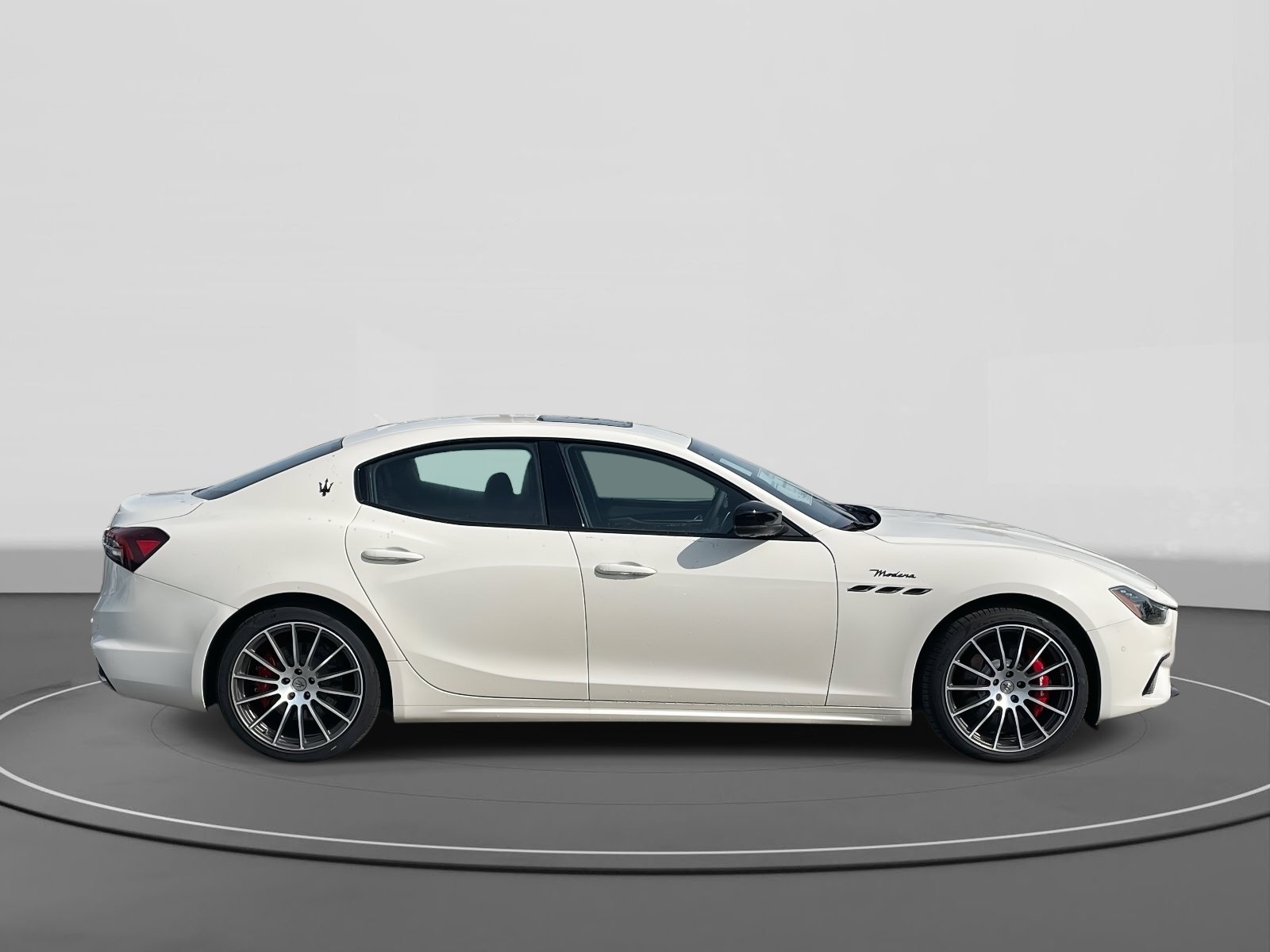 Used 2024 Maserati Ghibli Modena Ultima Q4 AWD/4WD image 3