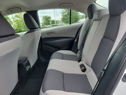 Used 2026 Toyota Corolla LE FWD image 11