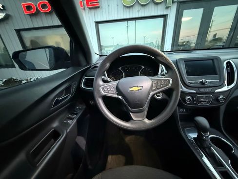 Used 2022 Chevrolet Equinox LT FWD image 13