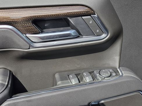 New 2025 Chevrolet Silverado 1500 LT image 16