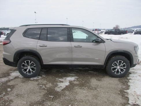 New 2026 GMC Acadia AT4 w/ Luxury Package image 3