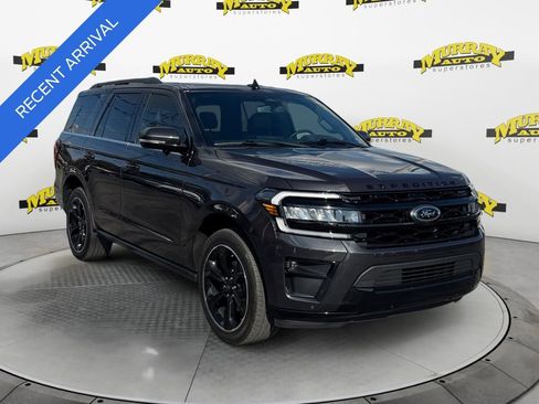 Used 2023 Ford Expedition Limited image 7