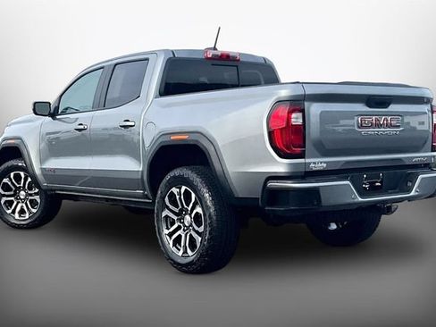 Used 2023 GMC Canyon AT4 w/ AT4 Premium Package AWD/4WD image 11